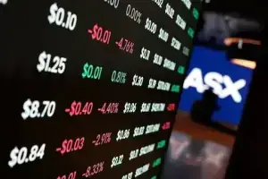 Australian stocks inch lower; BHP falls on weaker copper output Australian stocks inch lower; BHP falls on weaker copper output