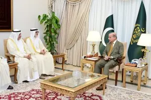 PM seeks stronger Pakistan-Kuwait economic cooperation during Kuwaiti FM's visit PM seeks stronger Pakistan-Kuwait economic cooperation during Kuwaiti FM's visit