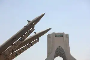 ٹرمپ کا ایران پر نئے حملے نہ کرنے کا اعلان، فوری معاہدے پر زور