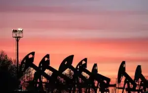 Oil tumbles as Trump cancels attack on Iran to reach nuclear deal Oil tumbles as Trump cancels attack on Iran to reach nuclear deal