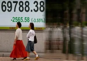 Asian markets tumble as US-Iran fighting lifts oil and bond yields Asian markets tumble as US-Iran fighting lifts oil and bond yields