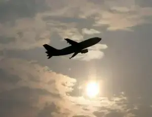 Pakistan extends ban on Indian aircraft using its airspace until Nov 24 Pakistan extends ban on Indian aircraft using its airspace until Nov 24