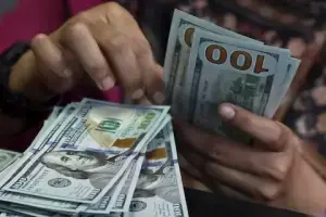 Pakistan rupee records gain against US dollar