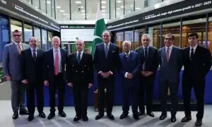 PM Shehbaz meets heads of Barclays, JP Morgan, Citi, BlackRock in London PM Shehbaz meets heads of Barclays, JP Morgan, Citi, BlackRock in London