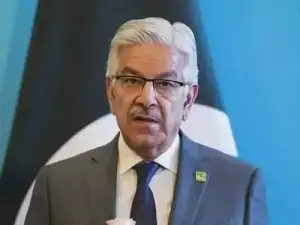 کسی بھی تنازع میں پاکستان سعودی عرب کا دفاع کرے گا، خواجہ آصف