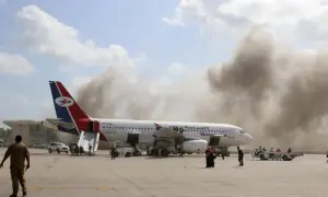 Houthis attack Aden airport as fighting intensifies in Yemen