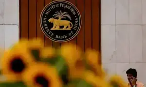 India rate hike will not stem outflows, leaving central bank in a bind