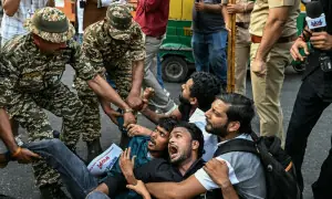 Thousands march in New Delhi to demand election chief resign Thousands march in New Delhi to demand election chief resign