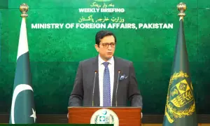 پاکستان نے بھارتی وزیرِ دفاع کے بیانات مسترد کر دیے، جارحیت کا بھرپور جواب دینے کا عزم پاکستان نے بھارتی وزیرِ دفاع کے بیانات مسترد کر دیے، جارحیت کا بھرپور جواب دینے کا عزم