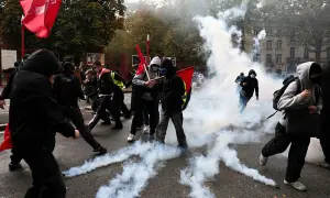 Tear gas, clashes hit French cities in cost-of-living protests