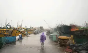 بھارت میں سمندری طوفان ارنب کے پیش نظر ایک لاکھ 80 ہزار افراد کا انخلا