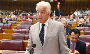 &lsquo;No defence pact discussed in Tehran,&rsquo; Khawaja Asif responds to Fazl
