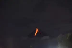 Philippines raises alert level at Mayon volcano