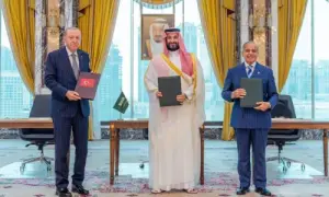 Syria weighing whether to join Makkah pact: foreign minister