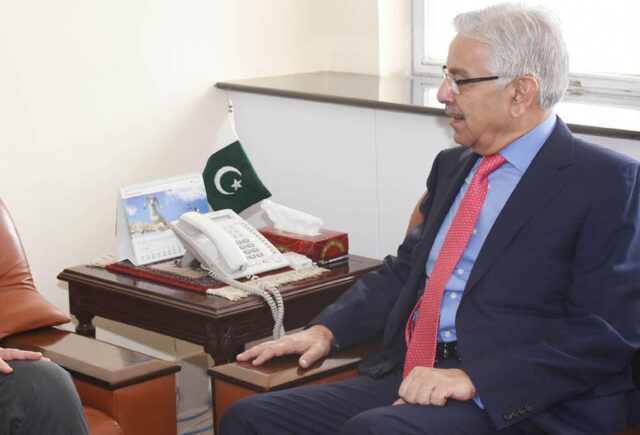 Pakistan-South Africa sign to cooperate in defence sector