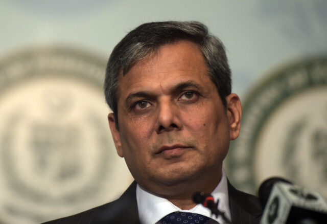 Pakistan condemns Indian police's attack on journalists in IoK