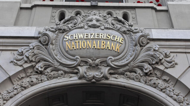 Swiss National Bank can't raise rates if others don't