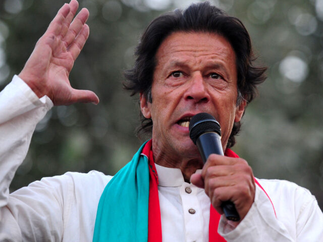 PPP, PML-N made a &acirc;&euro;&tilde;Secret Deal,&acirc;&euro;&trade;claims Imran Khan
