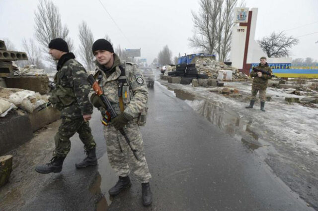 Five killed in east Ukraine as tensions simmer