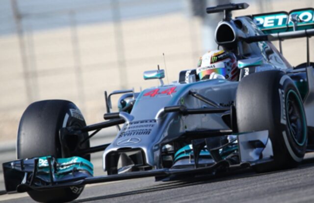 Formula One: Hamilton roars to victory in China Formula One: Hamilton roars to victory in China