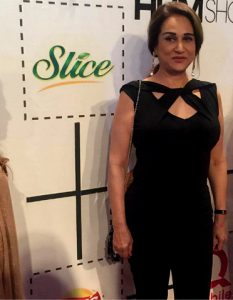 Pakistani actress goes viral on shocking new look Pakistani actress goes viral on shocking new look