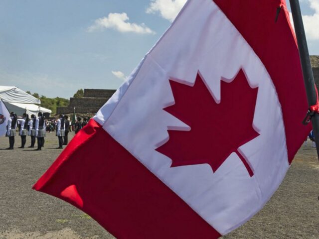 Canada posts February trade deficit