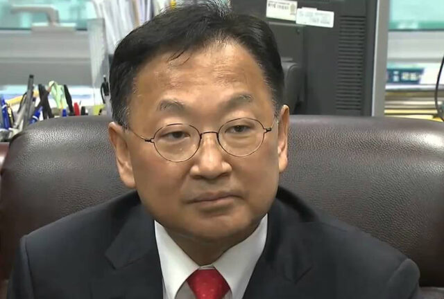South Korea Finance Minister says economy shows signs of recovery on trade, sentiment