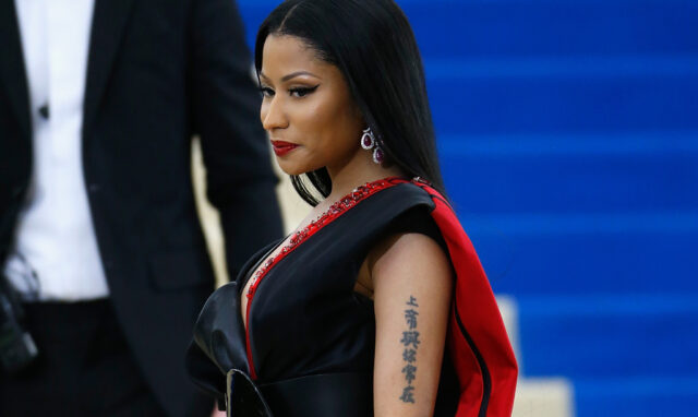 Nicki Minaj becomes college benefactor through Twitter Nicki Minaj becomes college benefactor through Twitter