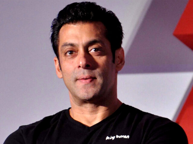 Salman Khan gets slapped Salman Khan gets slapped