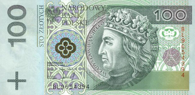 Zloty eases ahead of CPI data, Poland leads bank stock slide