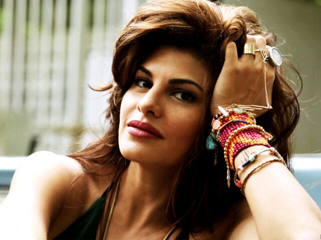Jacqueline Fernandez goes topless Jacqueline Fernandez goes topless
