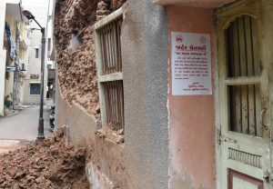 India's heritage city races to save icons from polluted ruin