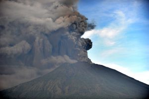 Dozens of flights cancelled or delayed as Bali volcano spews smoke Dozens of flights cancelled or delayed as Bali volcano spews smoke
