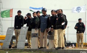 Operation against Faizabad protesters postponed for 24 hours Operation against Faizabad protesters postponed for 24 hours