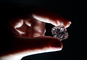 Rare pink diamond aims for $30 million haul