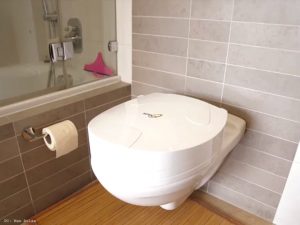 Toilet-cleaning robot here to do your chore in 90 seconds