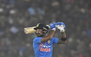 Rahul, Dhoni power India to 180-3 in first S. Lanka T20