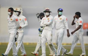 Cricketers vomiting after fielding in smoggy Delhi: Sri Lanka coach