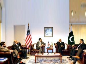 Dr. Ijaz calls on Aizaz Chaudhry
