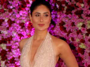 Want to look flawless like Kareena? Bebo shares her secret