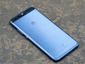 Huawei P11 might feature three back cameras
