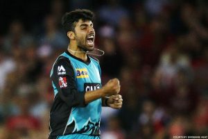 Leggie Shadab Khan impresses yet again at BBL