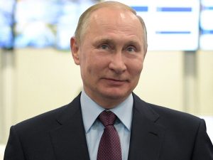 Putin arrives in Cairo to meet with Sisi