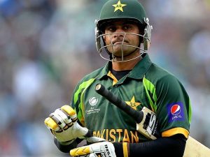 Shoaib Akhtar in pain for dropping Hafeez
