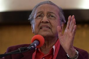 Malaysia's Mahathir named opposition PM candidate