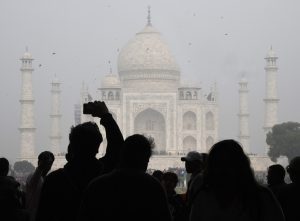 India restricts locals from visiting Taj Mahal