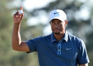 Woods off to shaky start at Torrey Pines