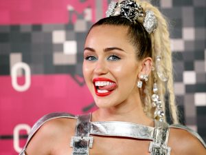 Miley Cyrus’s transformation from edgy pop star to sophisticated princess Miley Cyrus’s transformation from edgy pop star to sophisticated princess