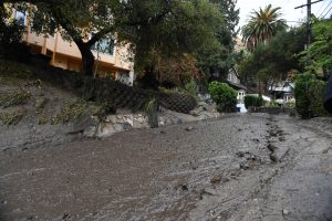 California mudslides demolish homes, eight deaths reported