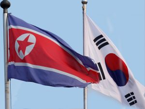 Two Koreas agree to hold military talks to defuse tension